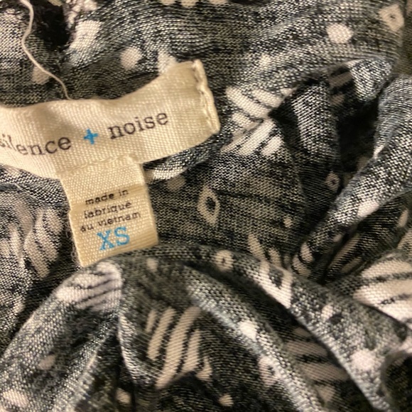 Urban Outfitters Silence + Noise Tank Top - Picture 3 of 3